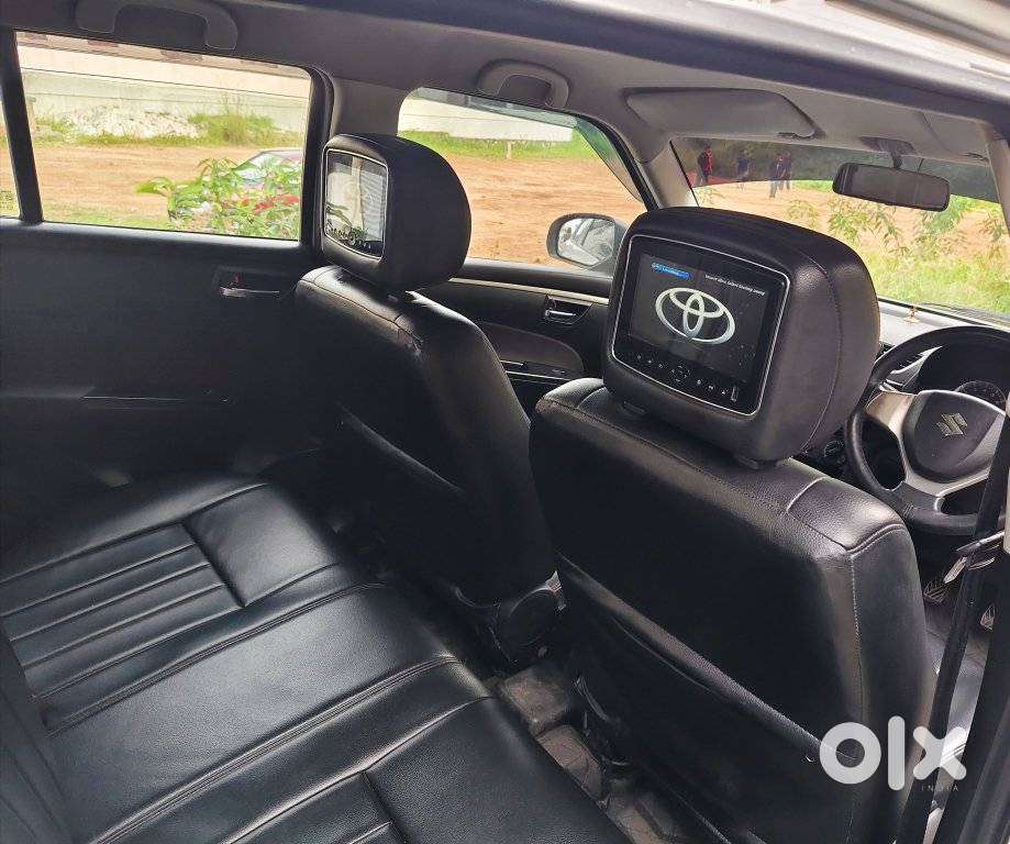Maruti Suzuki Swift Vxi + Manual, 2012, Petrol
