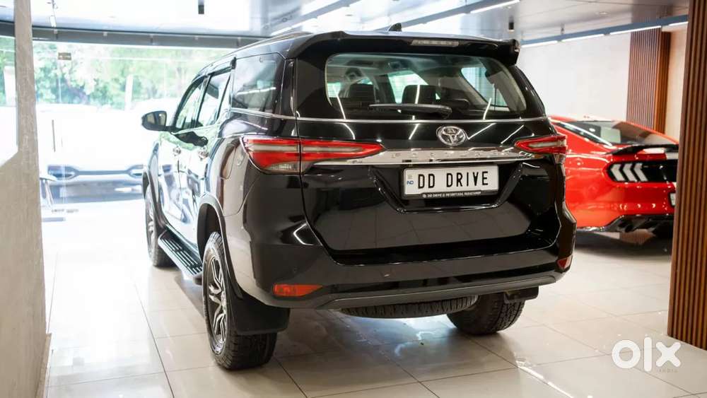 Toyota Fortuner, 2024, Petrol