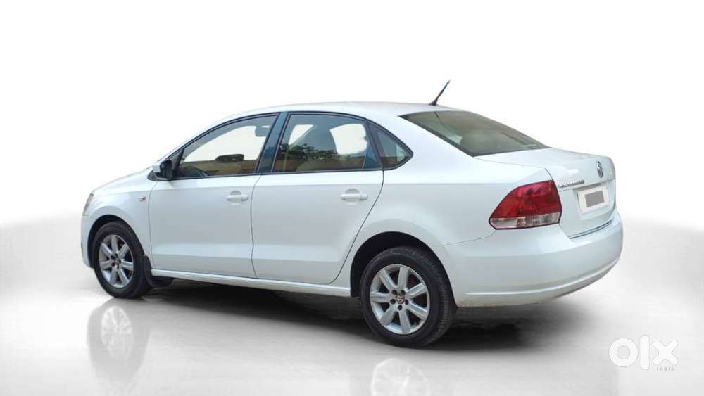 Volkswagen Vento 2010-2013 Petrol Highline, 2012, Petrol