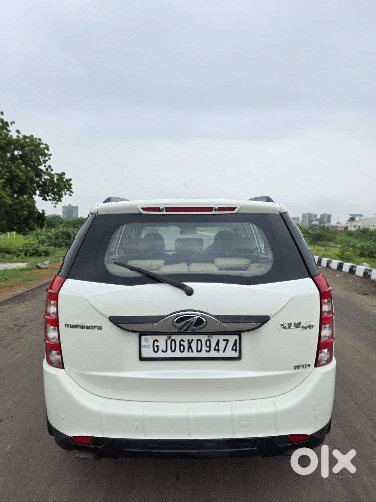 Mahindra Xuv500 2.2 W10, 2016, Diesel