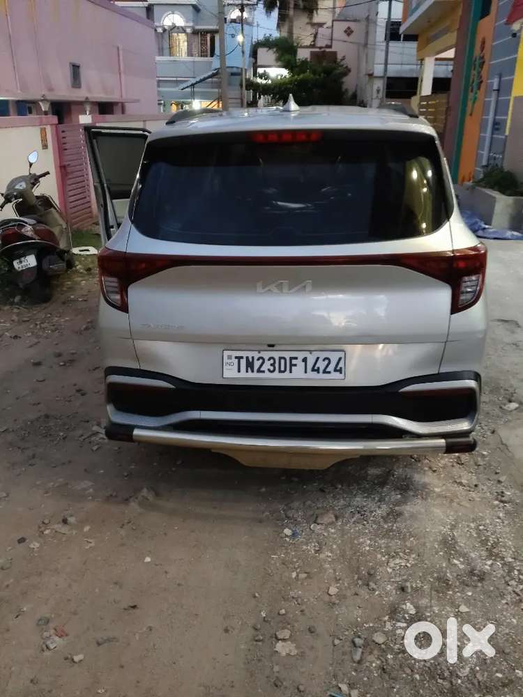 Kia Carens 2024 Petrol 42600 Km Driven Immediate Sale