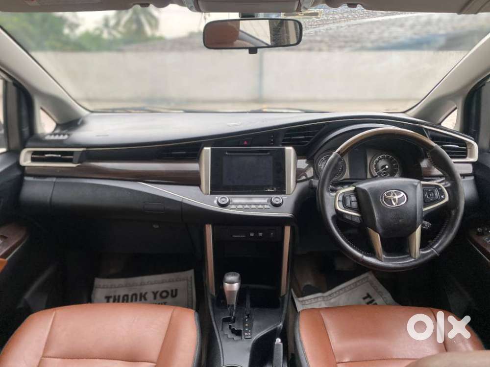 Toyota Innova Crysta 2.8z Automatic, 2017, Diesel