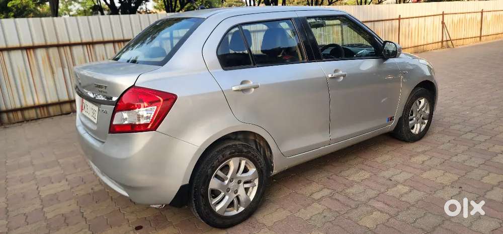 Maruti Suzuki Swift Dzire 2014 Petrol 75227 Km Doctor Using Car
