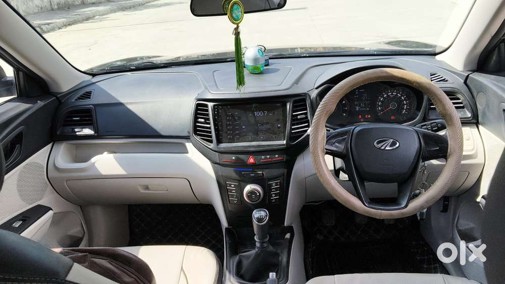 Mahindra Xuv300 W4, 2022, Petrol