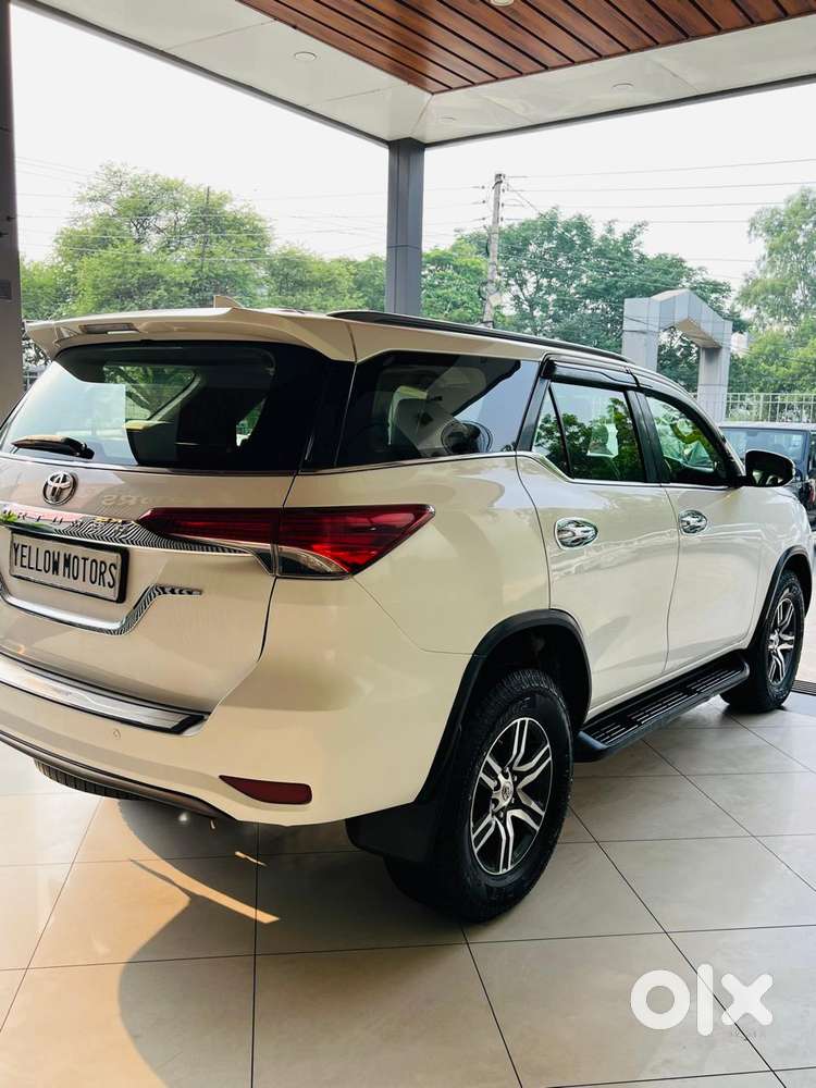 Toyota Fortuner 4x2 At 2.8 Diesel, 2019, Diesel