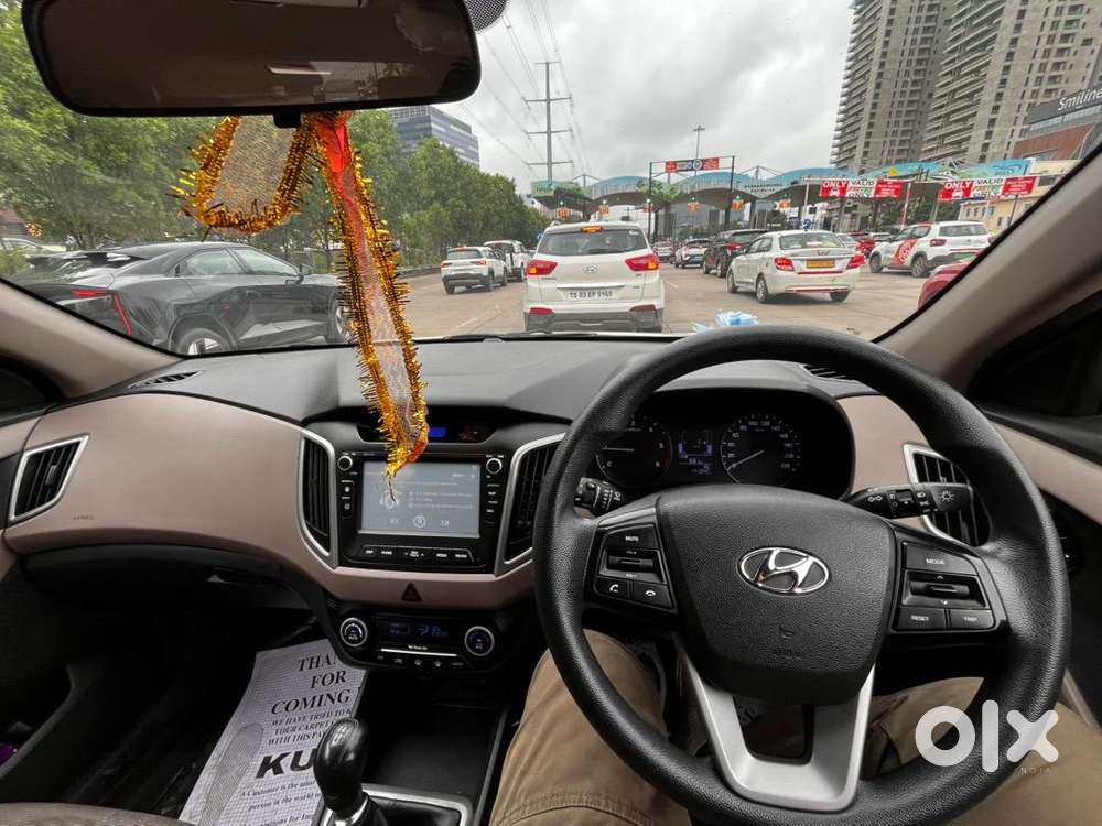 Hyundai Creta 2016 Diesel Showroom Service Maintained