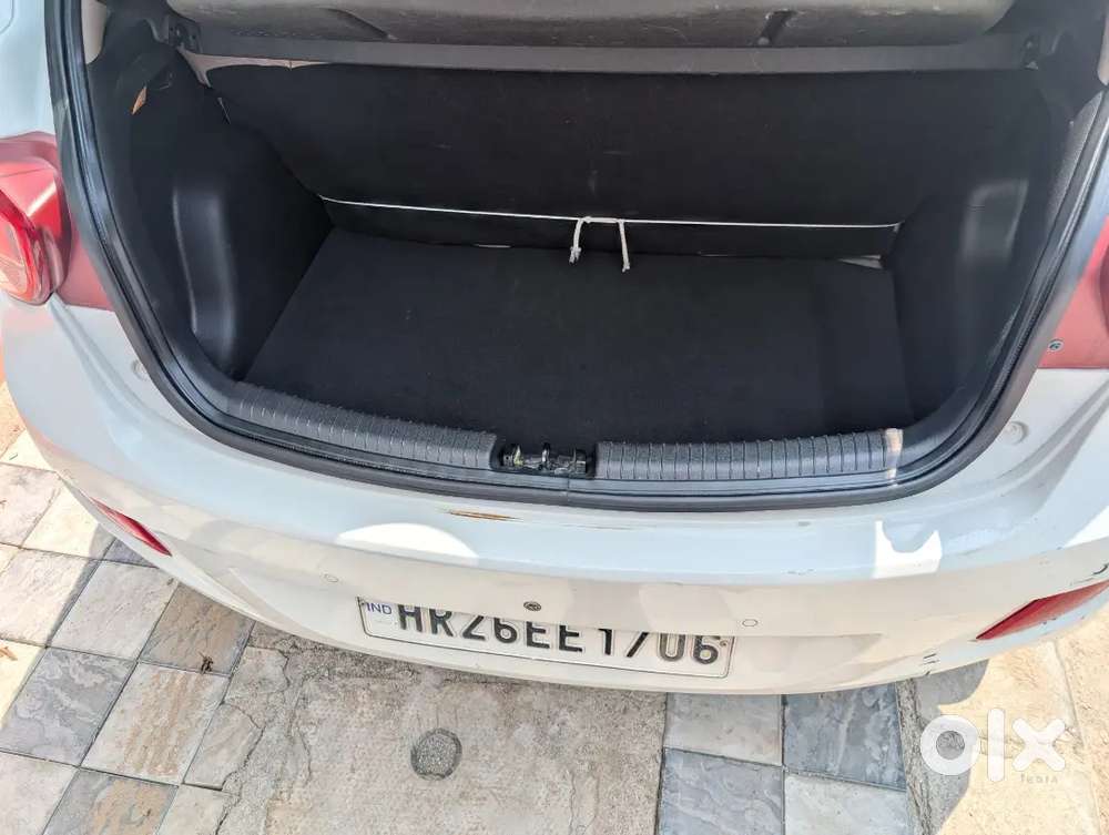 Hyundai I10 Sportz 2013
