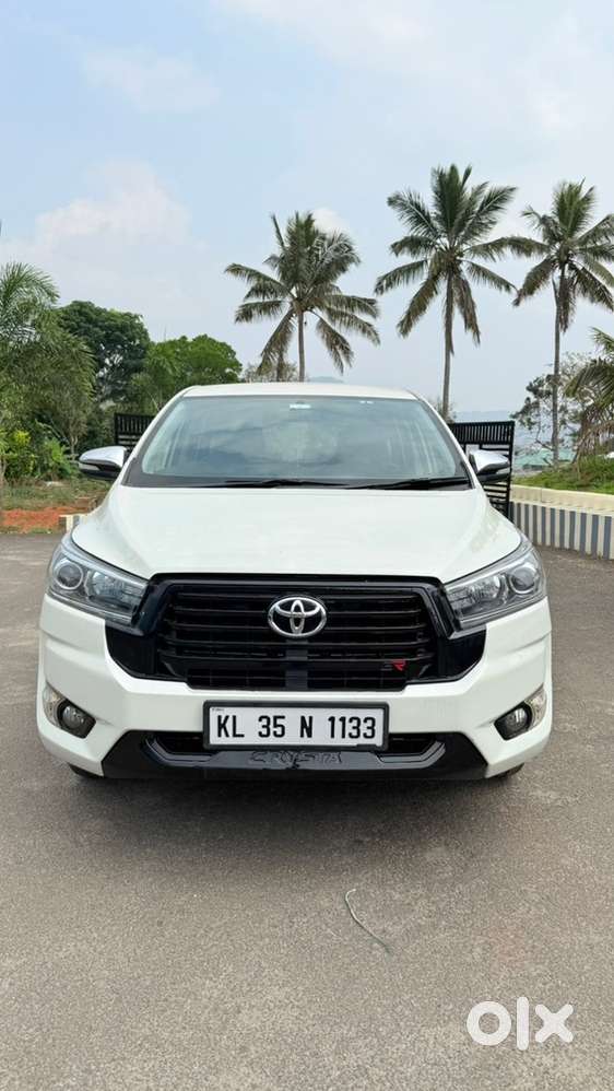 Toyota Innova Crysta