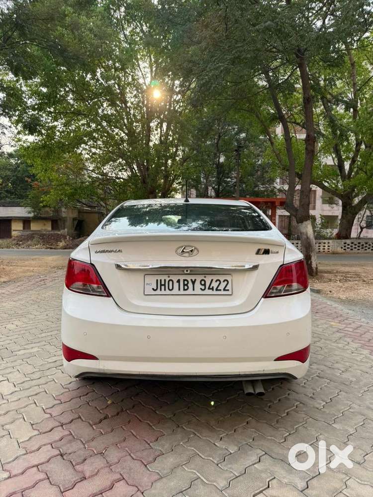 Verna 1.6 Sx (o) 2016 Top Verient