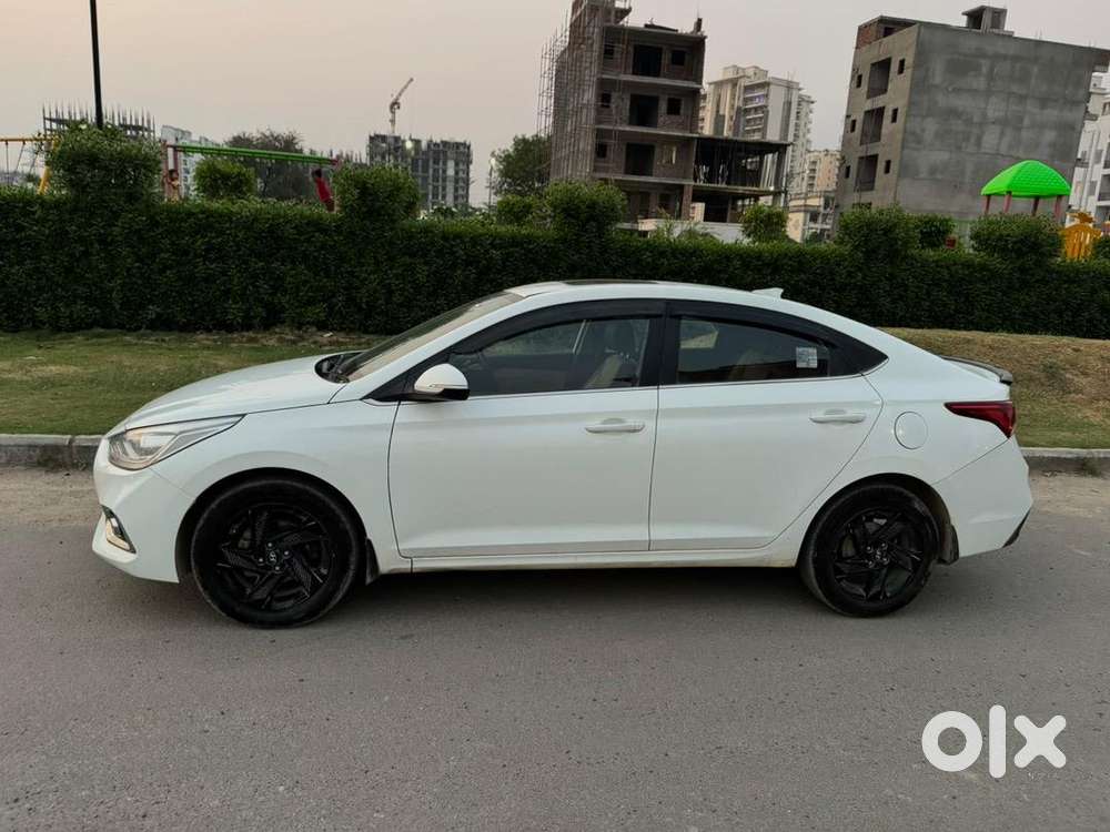 Hyundai Verna 2019 Top Model Sxo Options.
