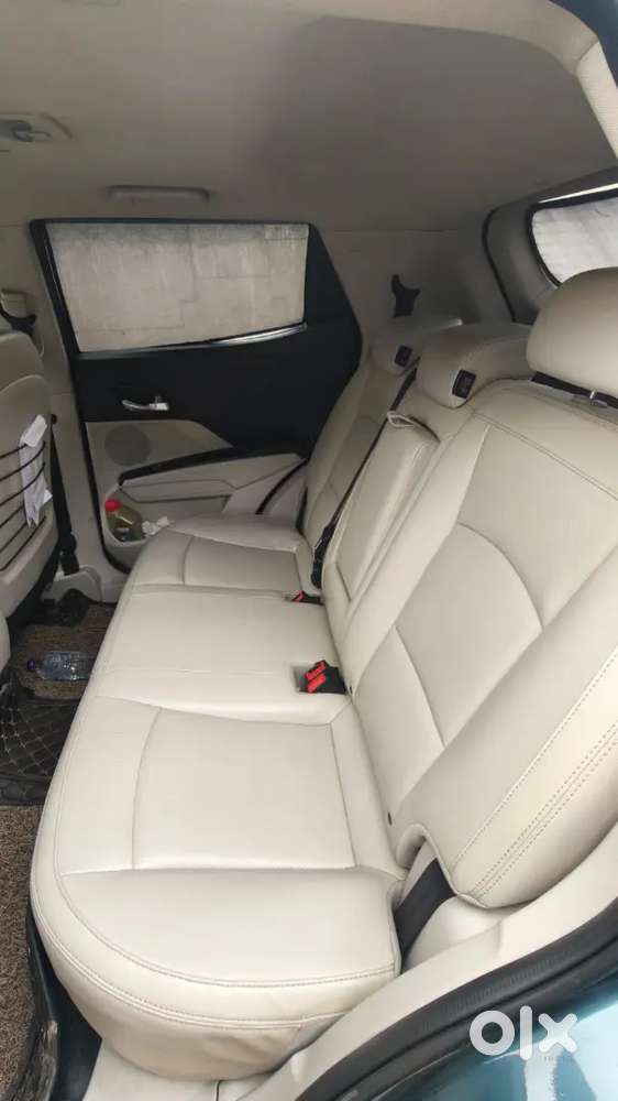 Mahindra Xuv300 2019 Petrol A+ Condition