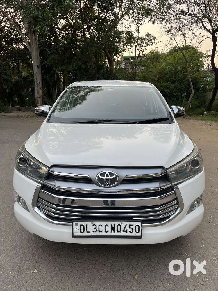 Toyota Innova Crysta 2.4 V, 2017, Diesel