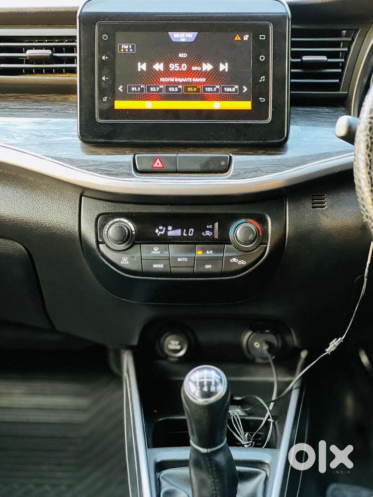 Maruti Suzuki Xl6 1.5 Zeta Mt, 2022, Petrol
