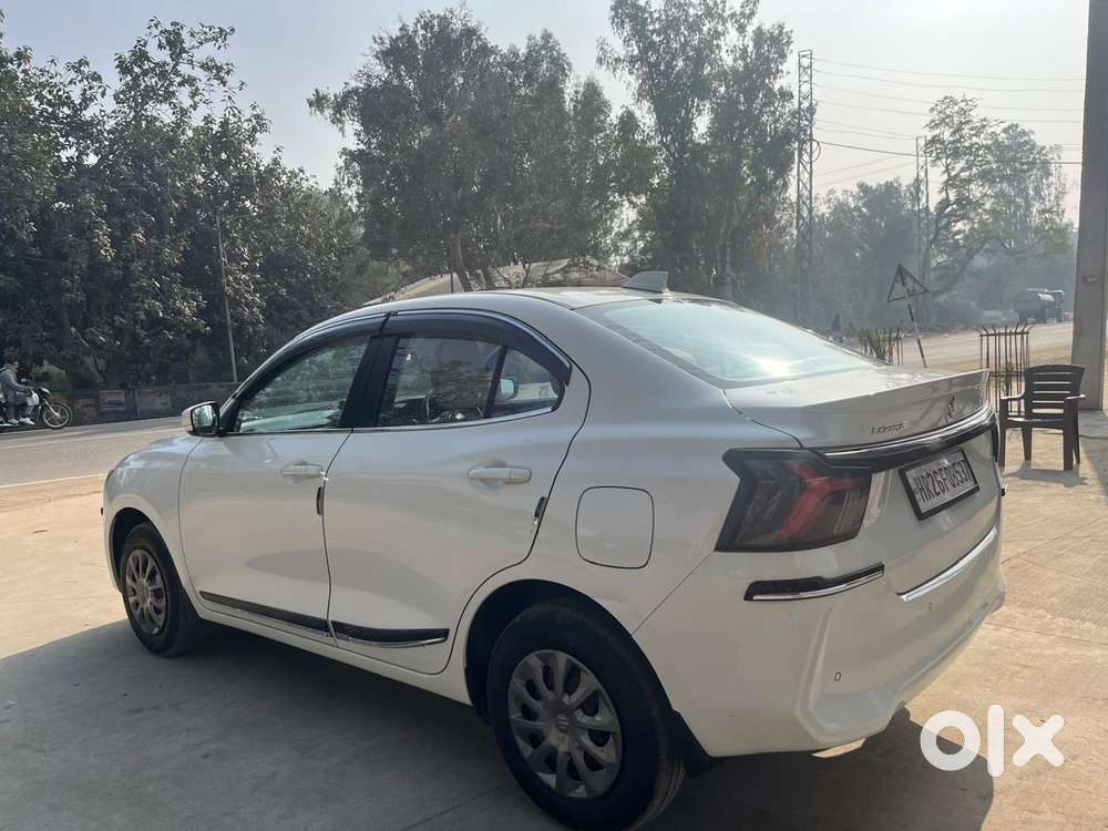Maruti Suzuki Dzire 1.2 Vxi Cng, 2024, Cng & Hybrids