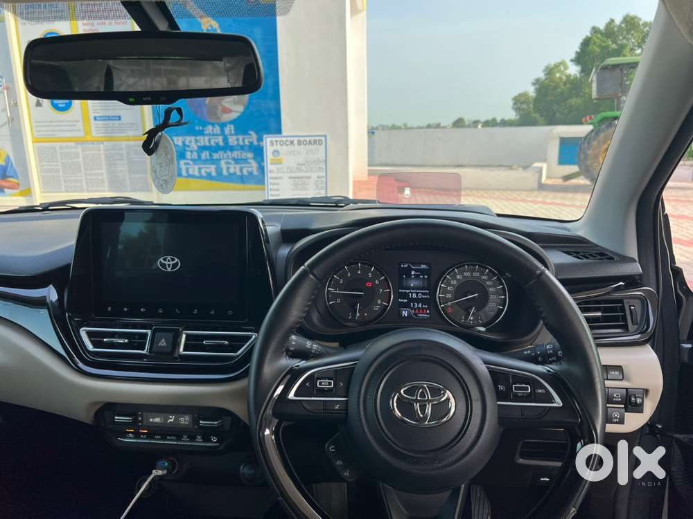Toyota Glanza Petrol 2025