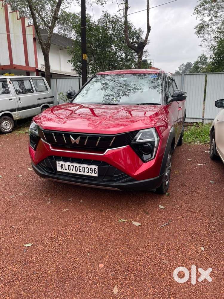 Mahindra Automatic Car 2024 Petrol Automatic