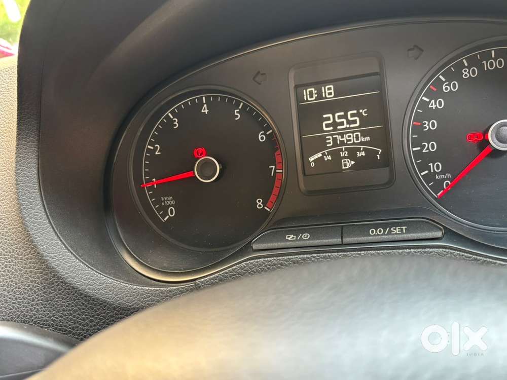 Volkswagen Polo Petrol 2020