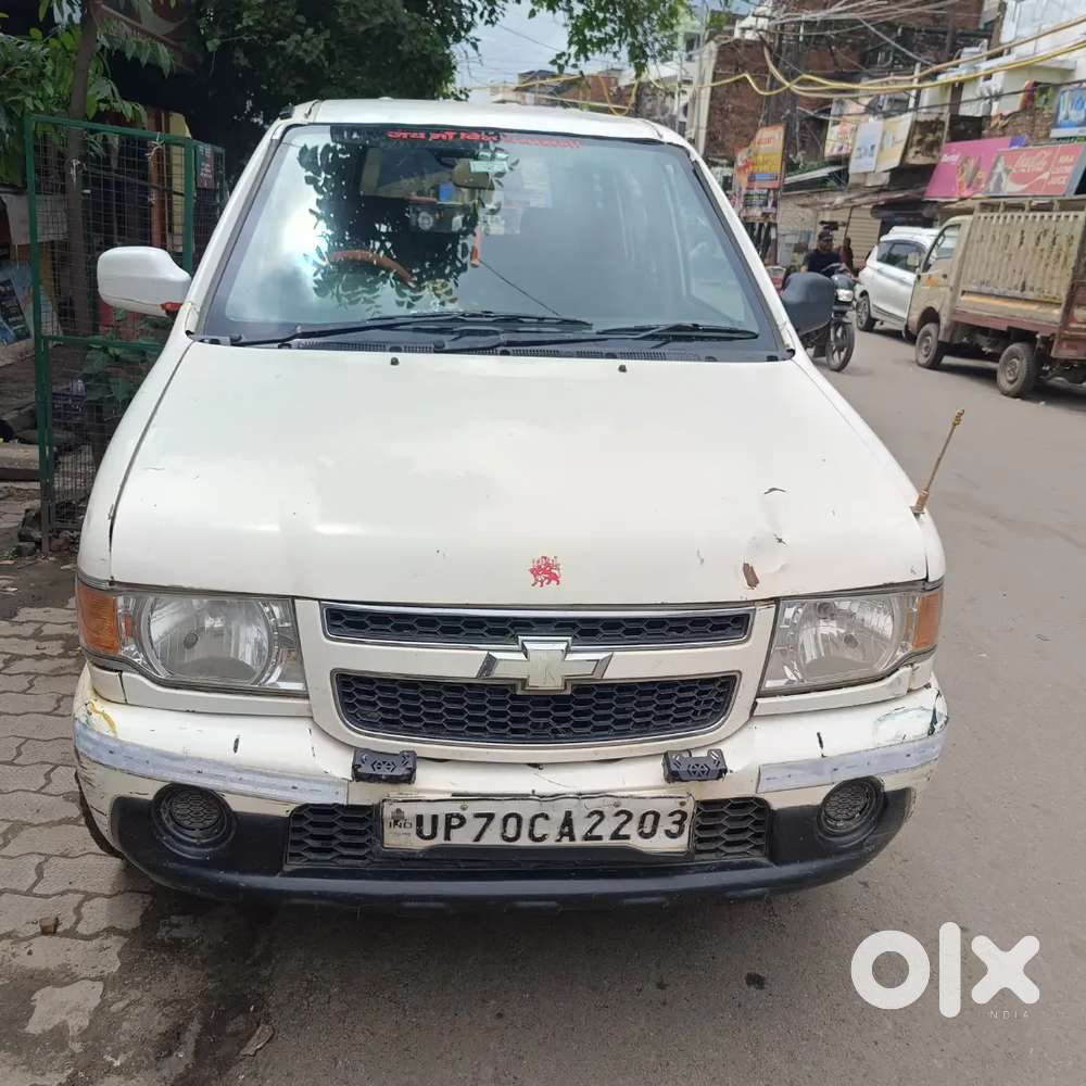 Chevrolet Tavera Neo 2013 Second-owner Diesel