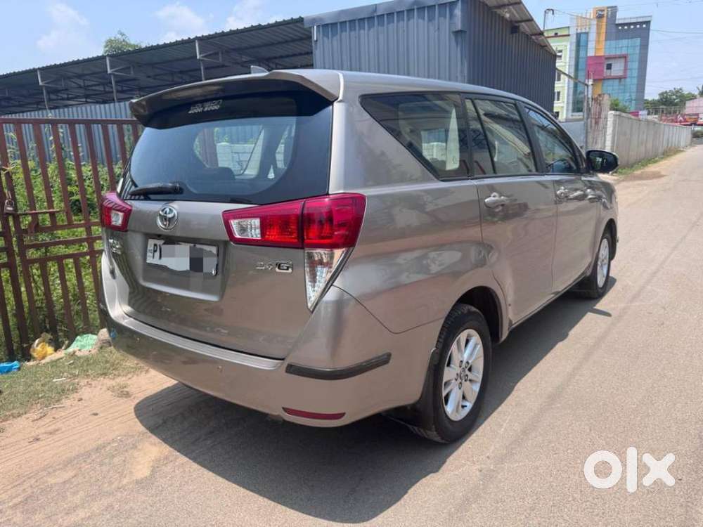 Toyota Innova Crysta 2.4 G Plus Mt 7 Str, 2018, Diesel