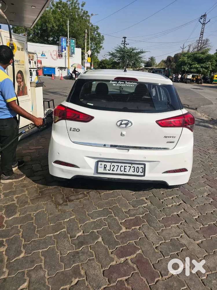Hyundai Elite I20 2015 Diesel 165000 Km Driven
