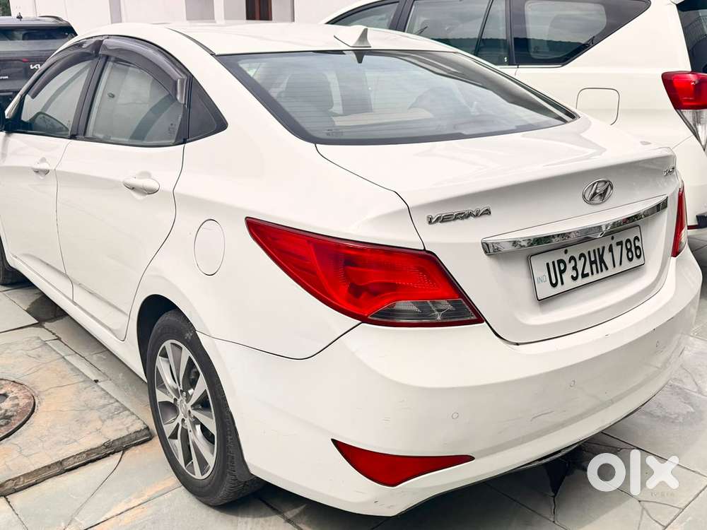 Hyundai Fluidic Verna 2016