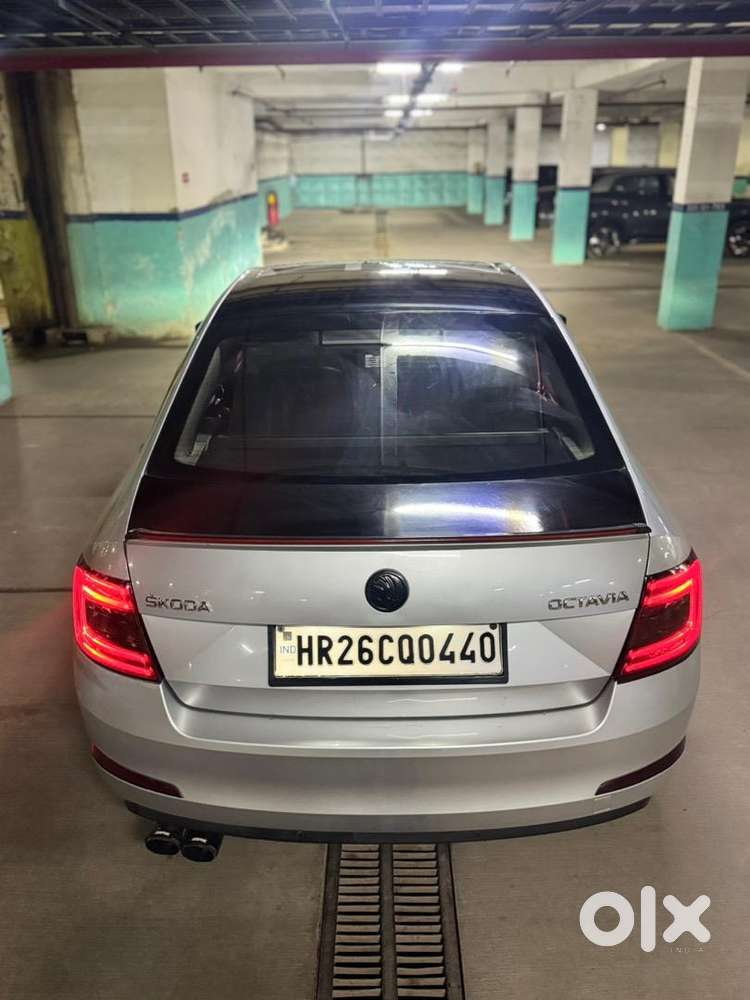 Skoda Octavia 2015 Petrol 78000 Km Driven