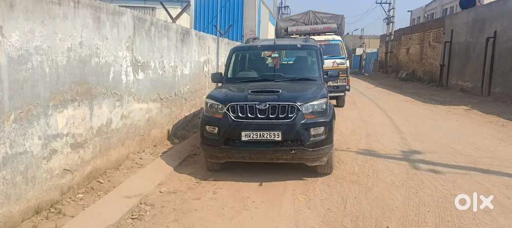 Mahindra Scorpio Classic 2018 Diesel 150000 Km Driven