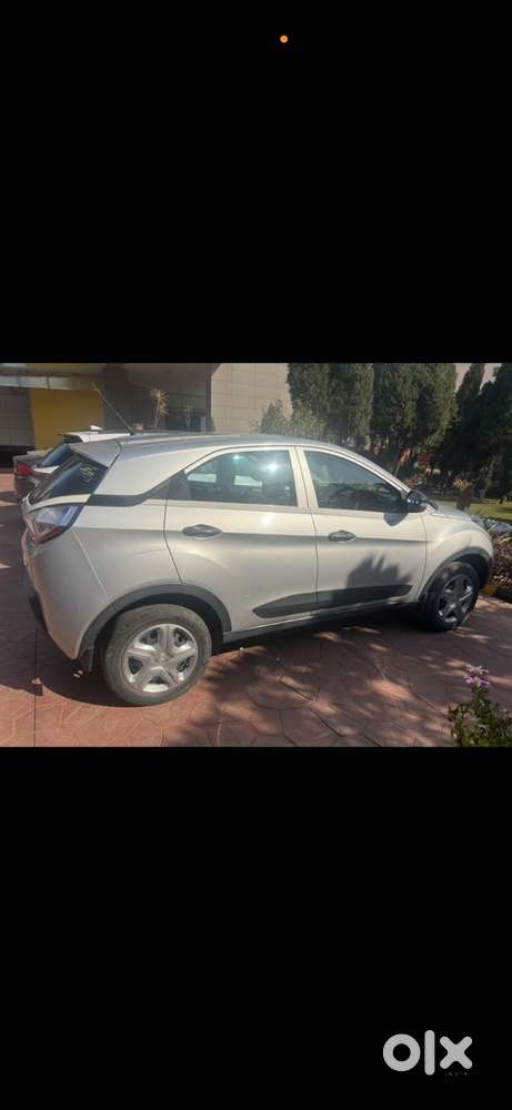 Tata Nexon Petrol 2019