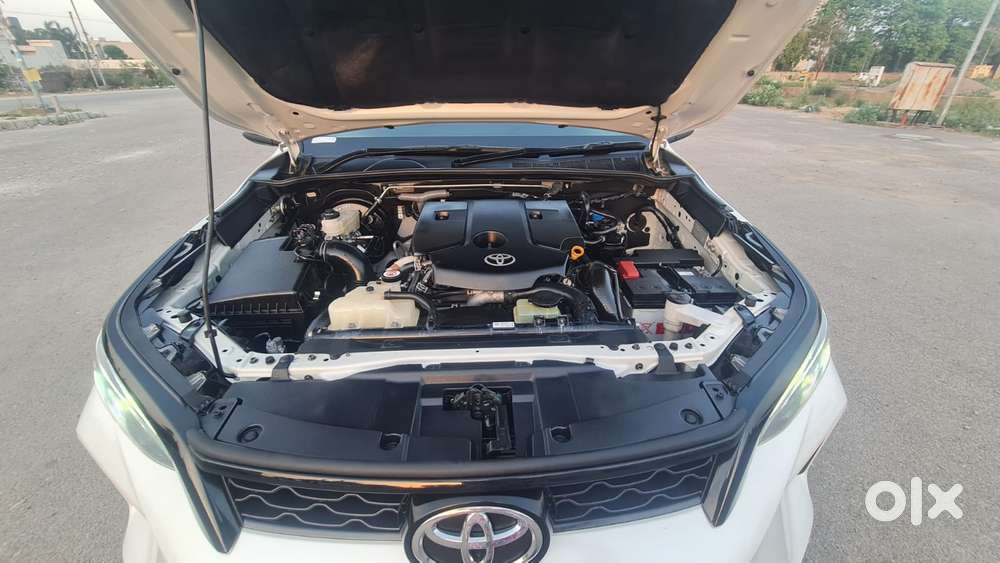 Toyota Fortuner 4x2 At 2.8 Diesel, 2024