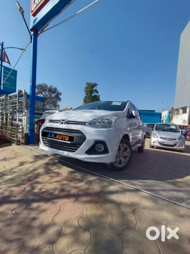 Hyundai Grand I10 Sportz(o) 1.2 Mt, 2017, Petrol