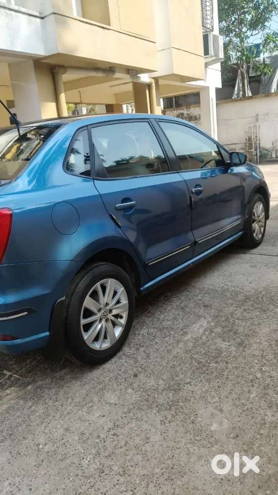 Excellent Condition Volkswagen Ameo Highline'2016 Dec Top Model
