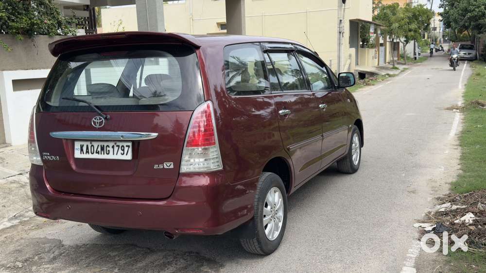 Toyota Innova 2.0 Vx 8 Str, 2009, Diesel