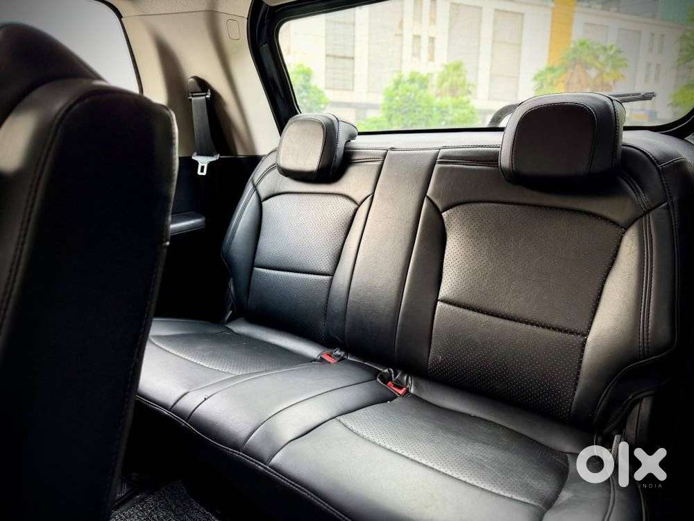 Mahindra Scorpio N Z4 Petrol Mt 7 Str, 2024, Petrol