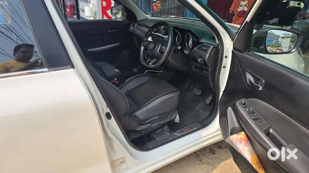 2023 Dec 25th Purchased Swift Dual Tone Zxi Plus Automatic