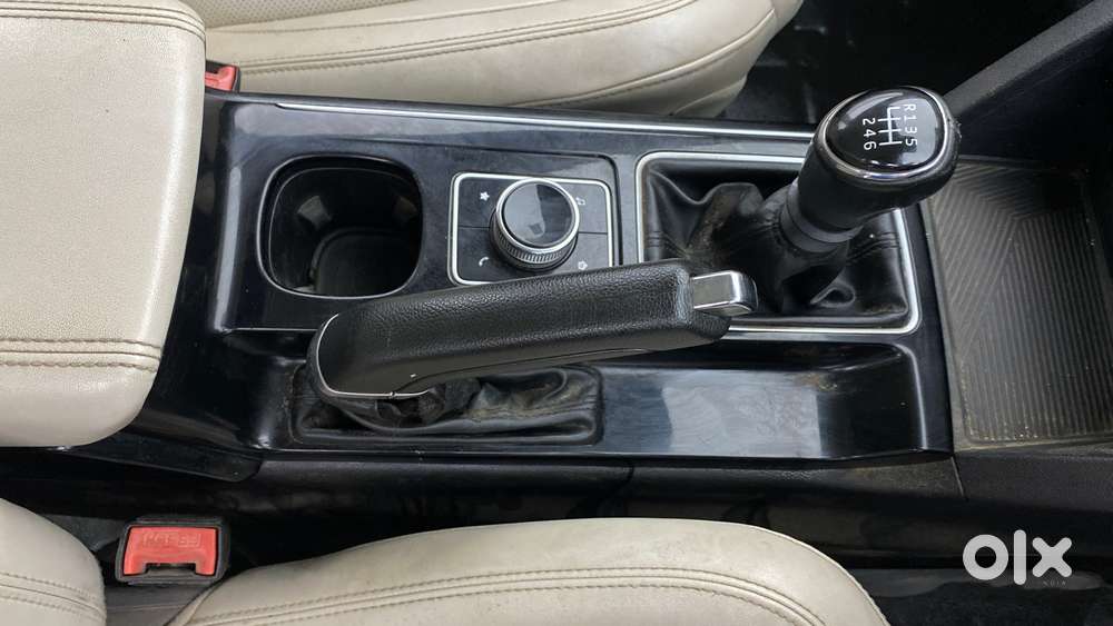 Mahindra Xuv700 2.2 Ax 7 Diesel Mt Str, 2022, Diesel