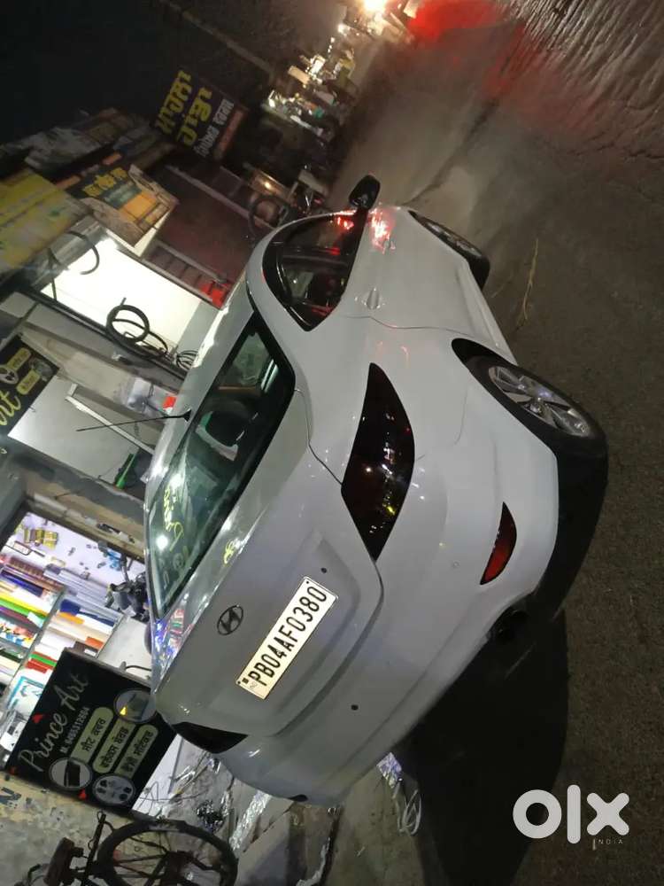 Hyundai Verna 2012 Diesel 110000 Km Driven ..