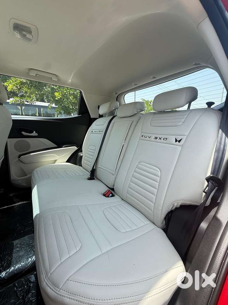 Mahindra Xuv 3xo Ax5 Pm At, 2025, Petrol