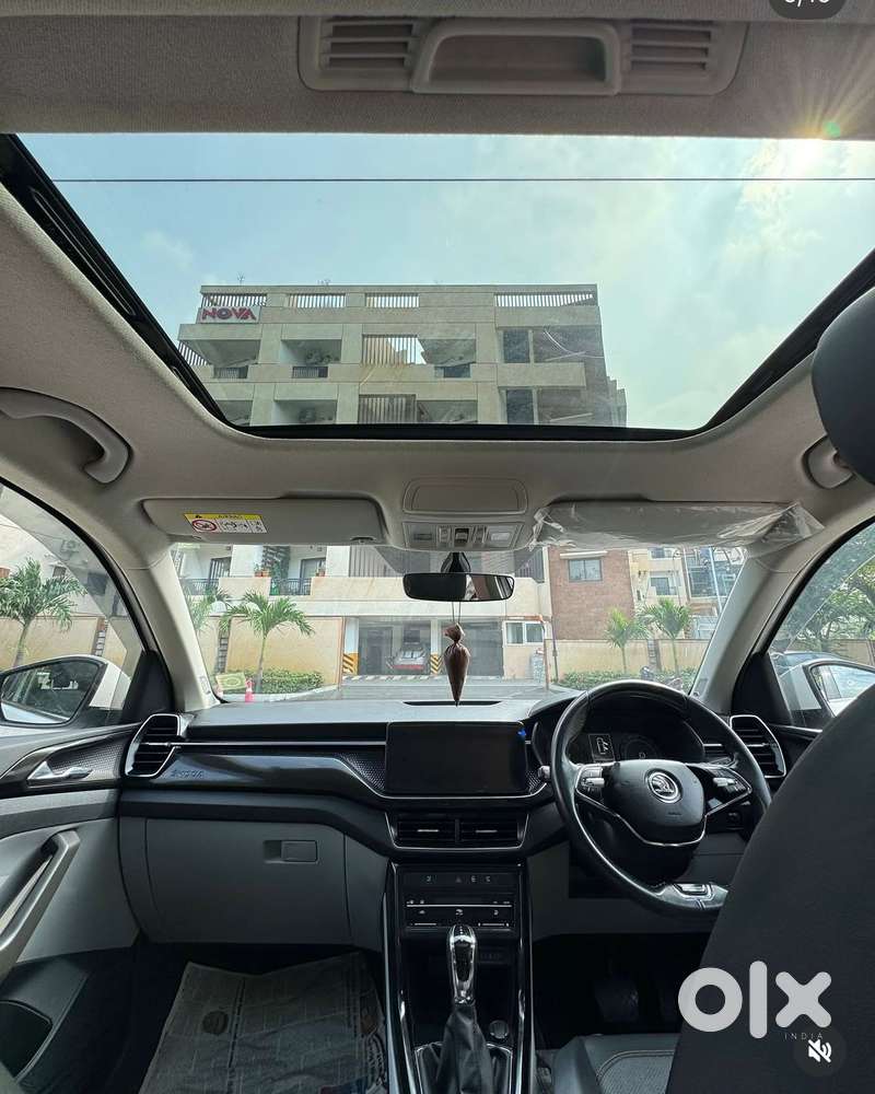 Skoda Kushaq Anniversary Edition 1.0l Tsi At, 2022, Petrol