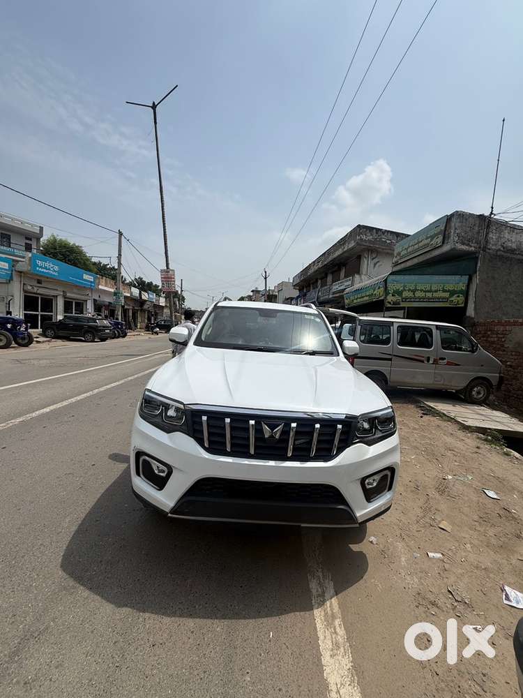 Mahindra Scorpio-n 2024 Petrol 13021 Km Driven