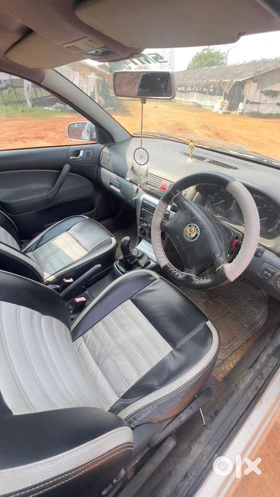 Skoda Octavia 2004 Cng & Petrol Well Maintained