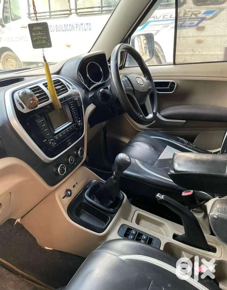 Mahindra Tuv 300 2015 Diesel Well Maintained
