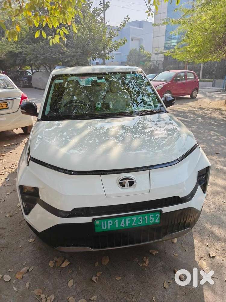 Tata Punch Ev Adventure Lr Ac Fc 2024 31482 Km Driven & 2 Years Old