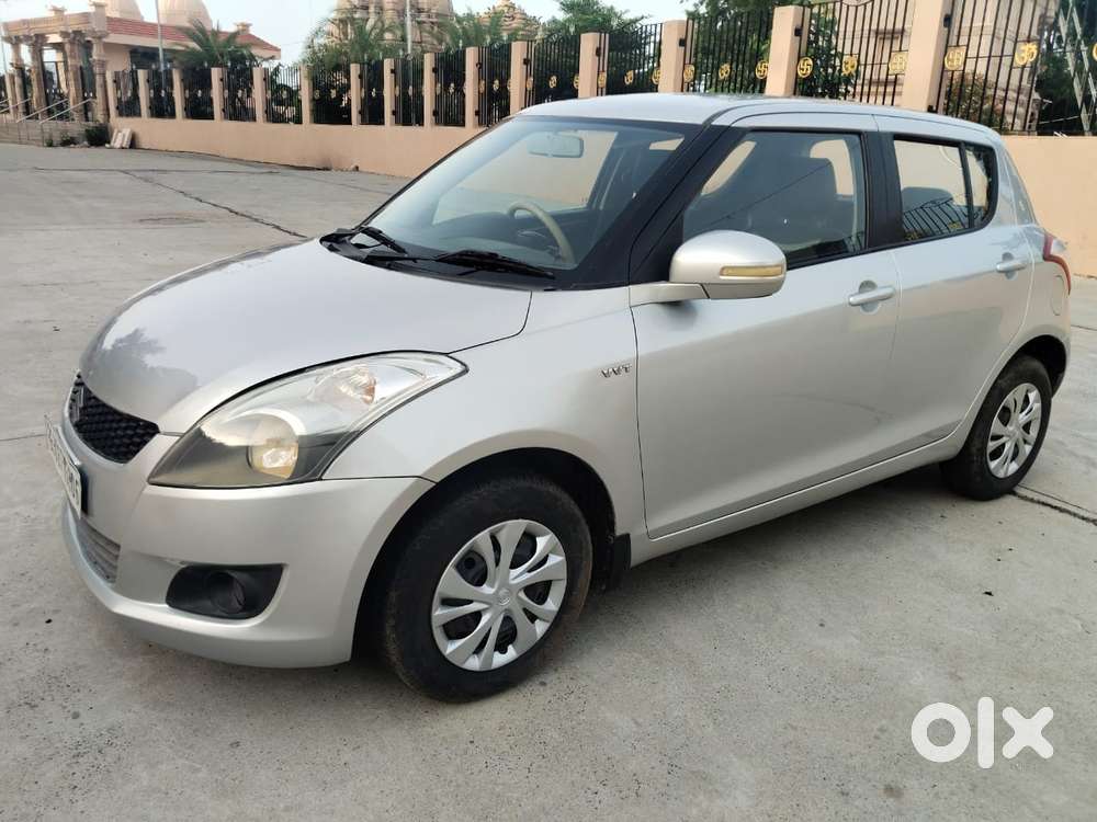 Maruti Suzuki Swift Vxi + Manual, 2013, Petrol