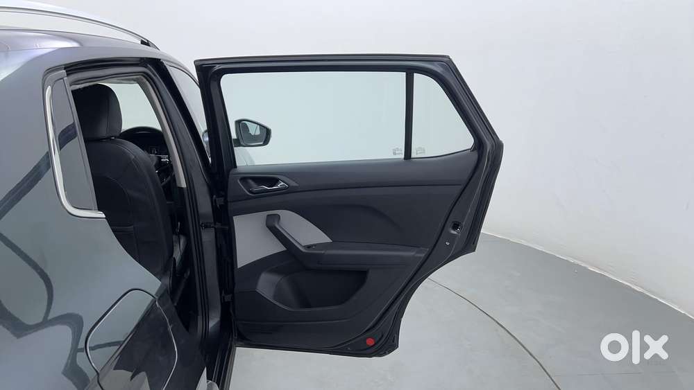 Skoda Kushaq 1.0 Tsi Style, 2022, Petrol