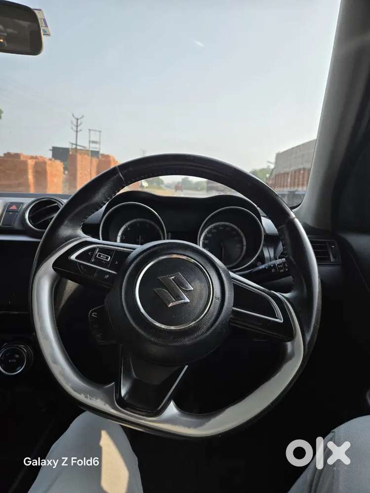 Maruti Suzuki Swift Zxi 2023 Cng