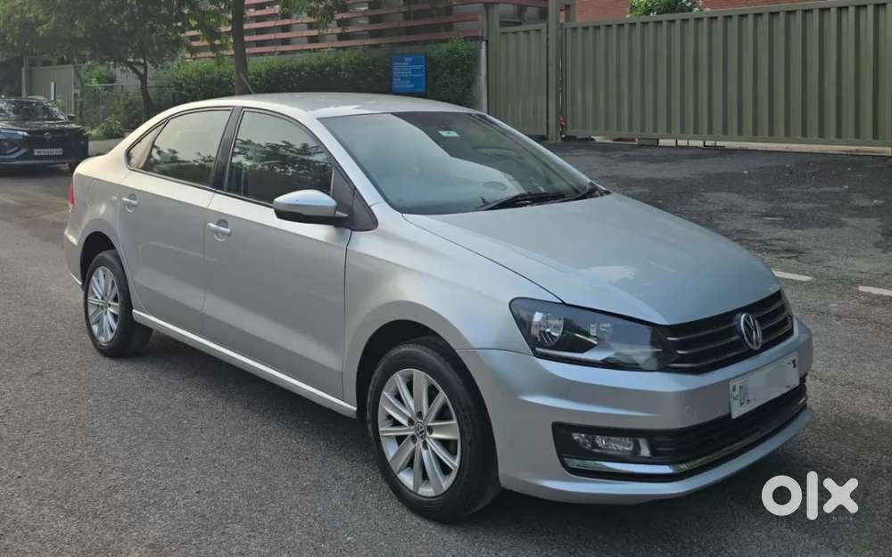 Volkswagen Vento 1.2 Highline Plus At 16 Alloy, 2016, Petrol
