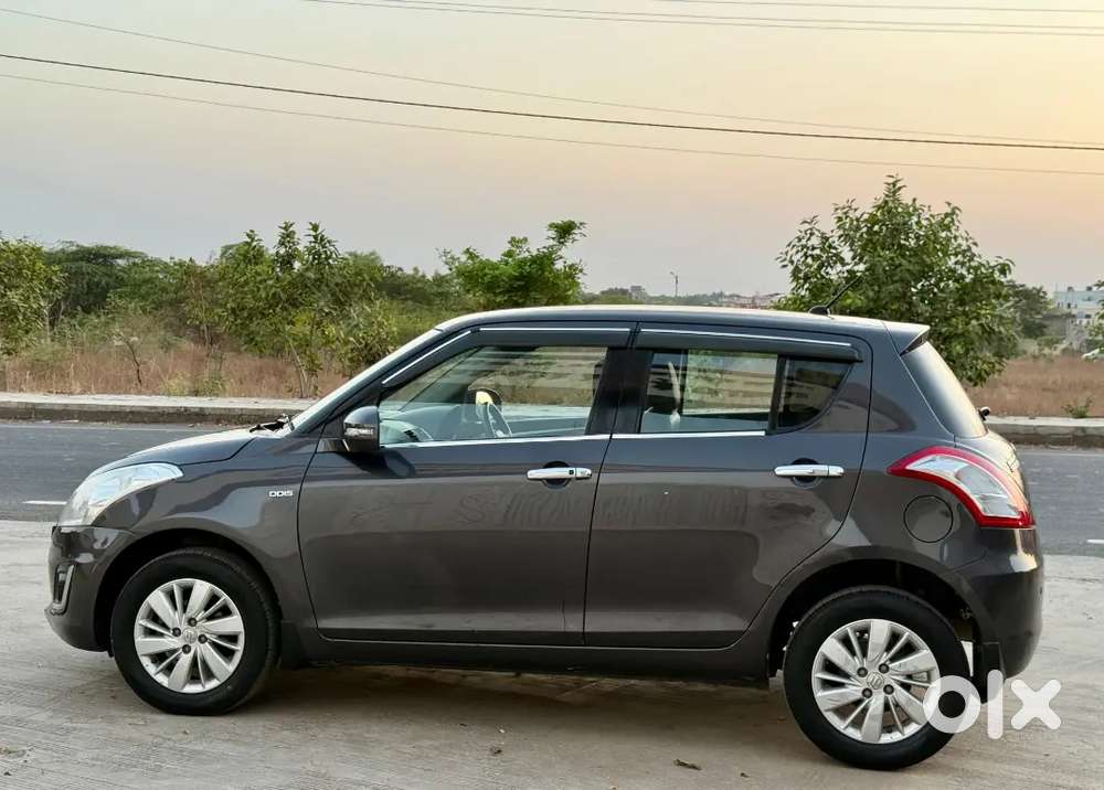 Maruti Suzuki Swift 2015 Diesel 103926 Km Driven