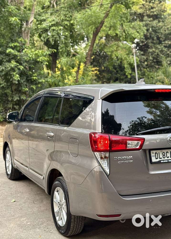 Toyota Innova Crysta 2.4 G Mt, 2016, Diesel
