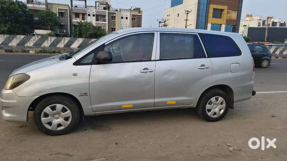 Toyota Innova 2.5 Gx 2011