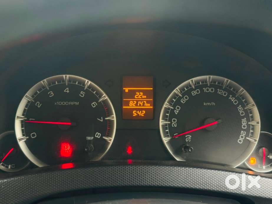 Maruti Suzuki Dzire 1.2 Vxi, 2014